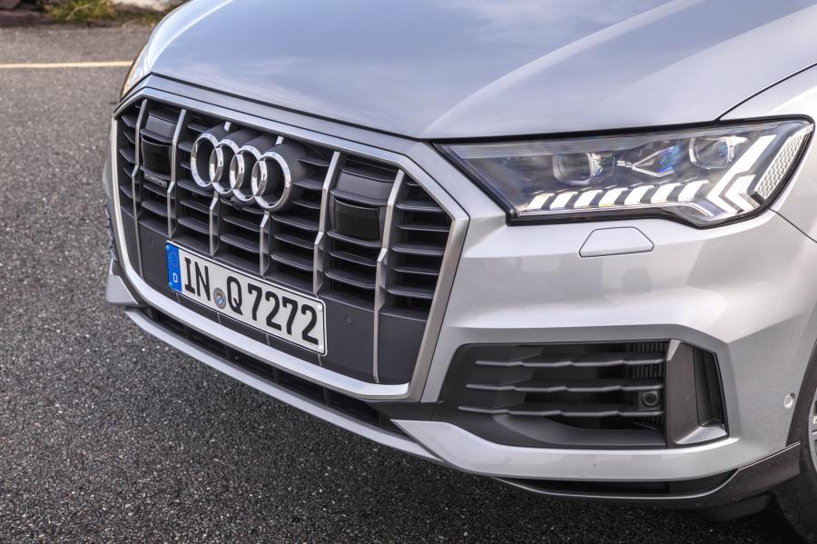 Детали экстерьера Audi Q7 50 TDI Quattro (4M) 2019 года  (WW) (фото 14 из 40)